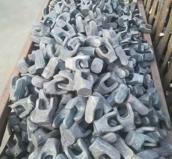 汽車(chē)萬(wàn)向節(jié)叉鍛造工件